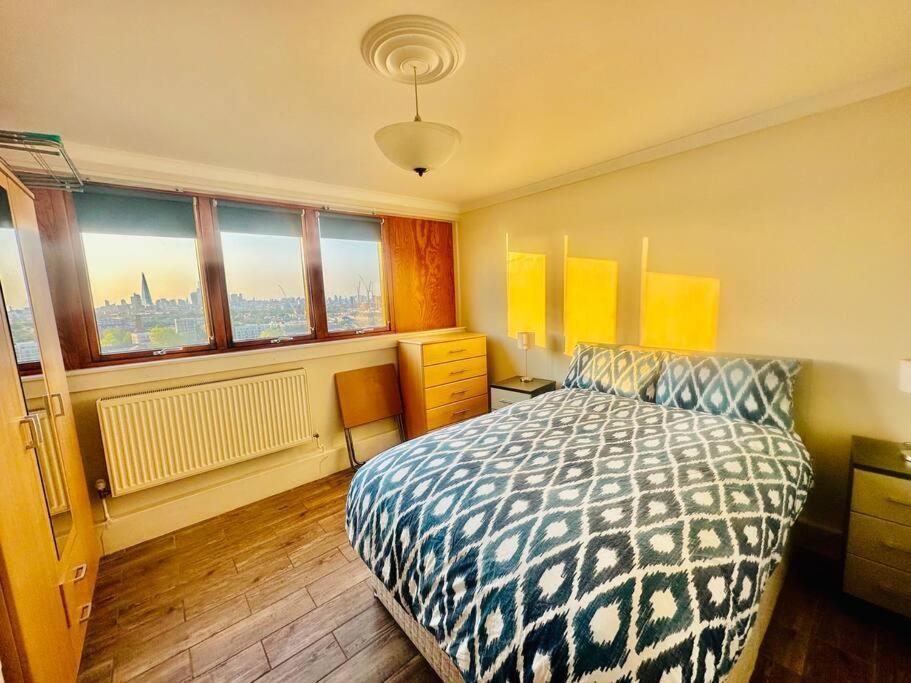 3 Bed Sky Apartment Se15 Peckham London Exterior photo
